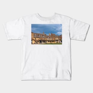 Broadway Cotswolds Worcestershire England UK Kids T-Shirt